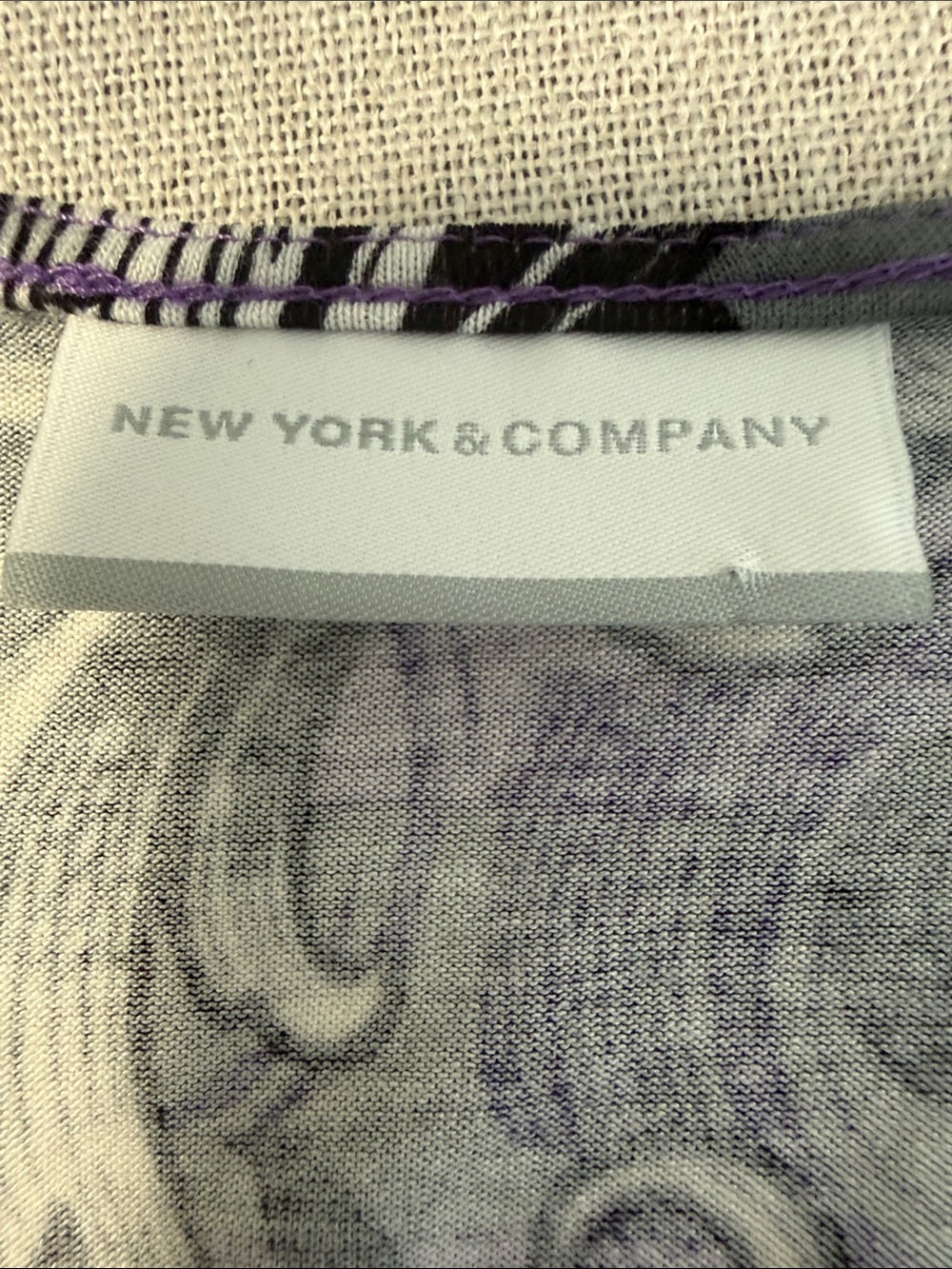 New York & Company Purple Swirl Print Women's Top SZXL - Picture 5 of 15
